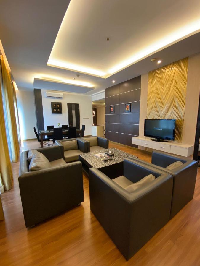Golden Flower By Kagum Hotels Bandung Ngoại thất bức ảnh